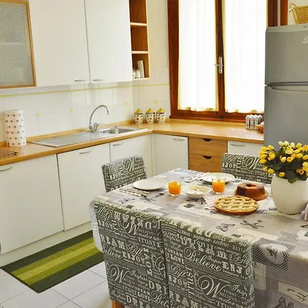 דירה Lella's Flat פירנצה