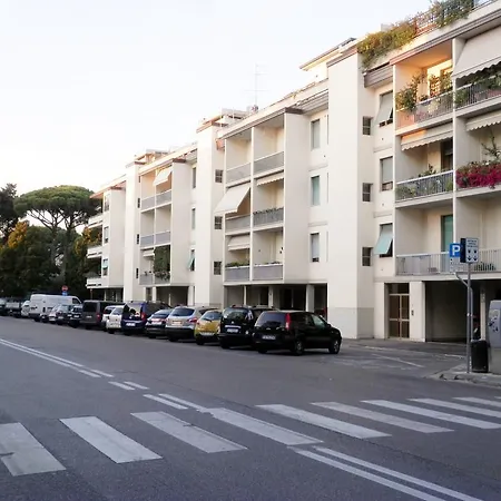 Apartment Lella's Flat *