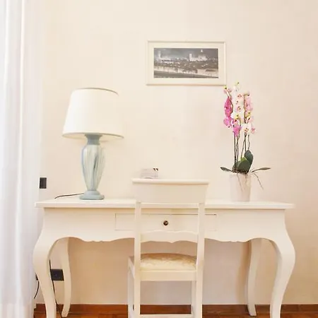 Lella's Flat